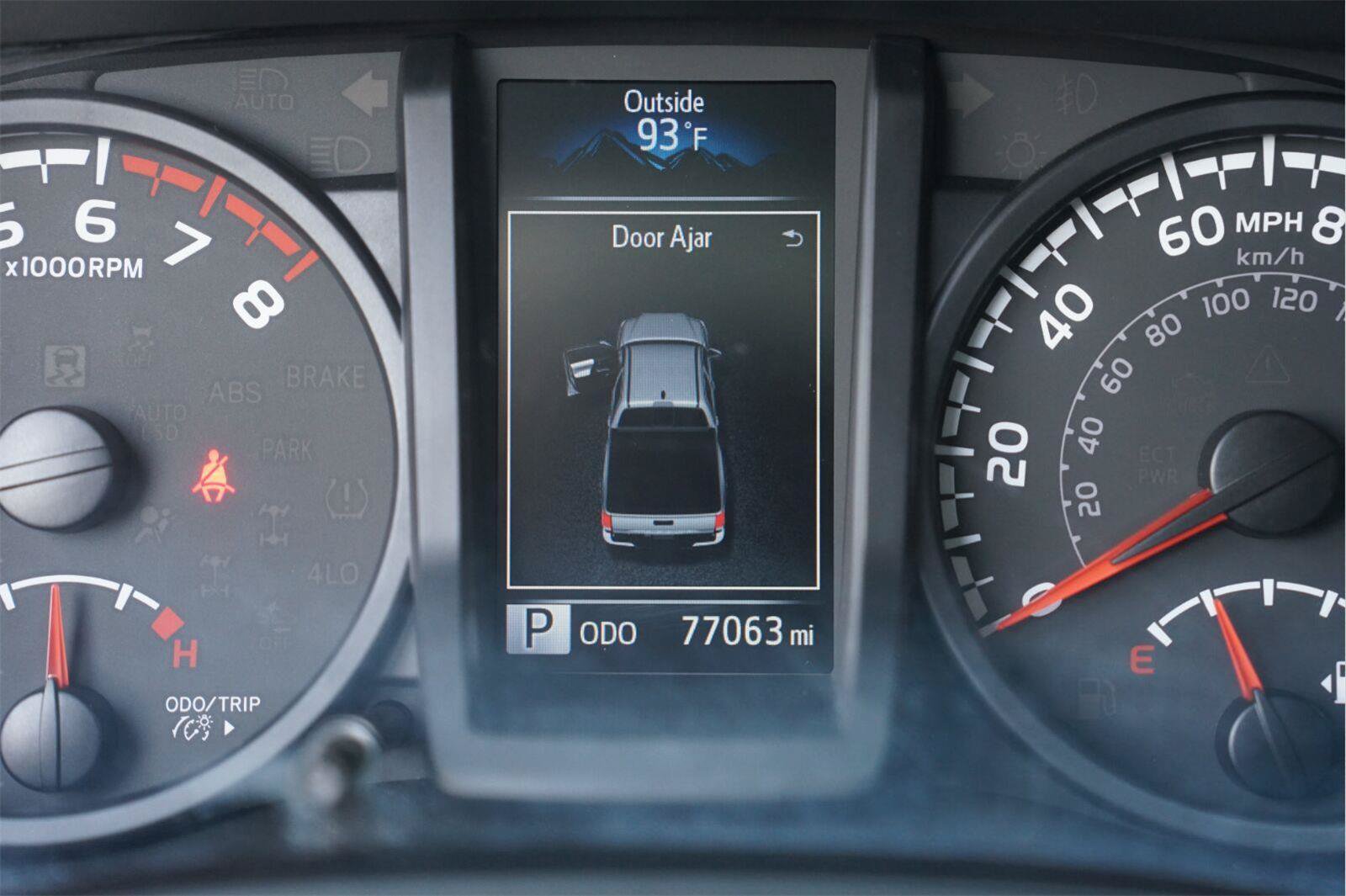 Used 2022 Toyota Tacoma SR AWD/4WD image 25