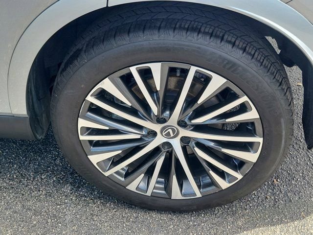 Used 2023 Lexus RX 350 Premium Plus w/ Accessory Package (Z1) FWD image 9