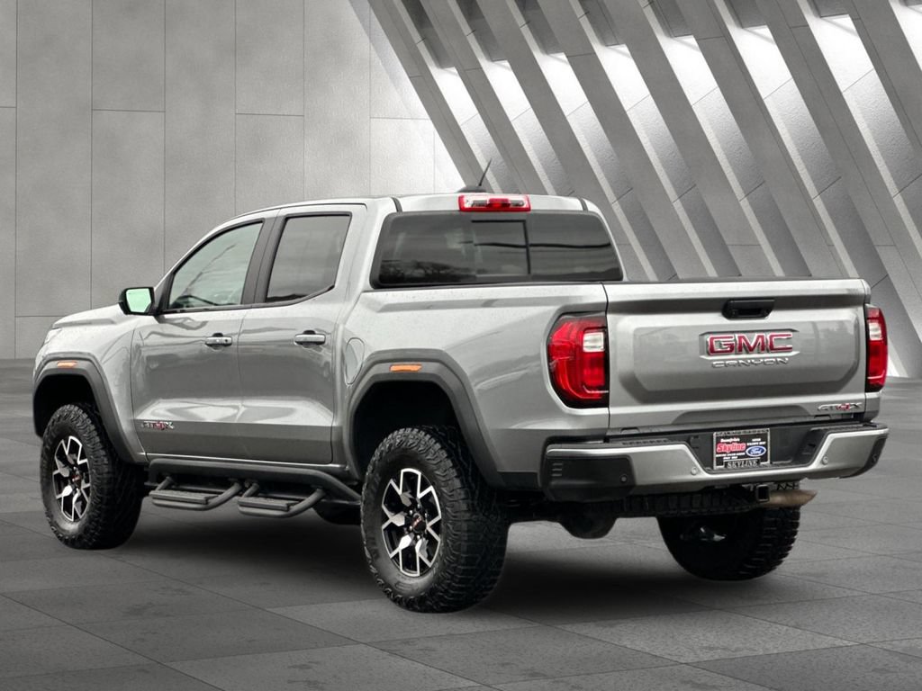 Used 2024 GMC Canyon AT4X AWD/4WD image 5