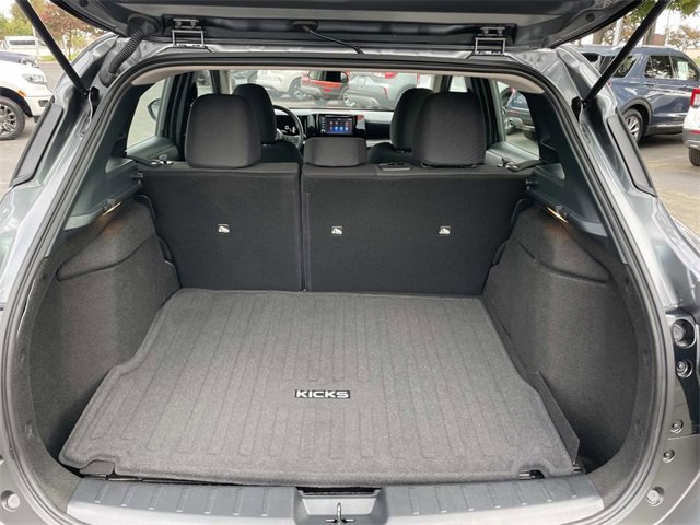 Used 2025 Nissan Kicks S w/ Charging Package image 23