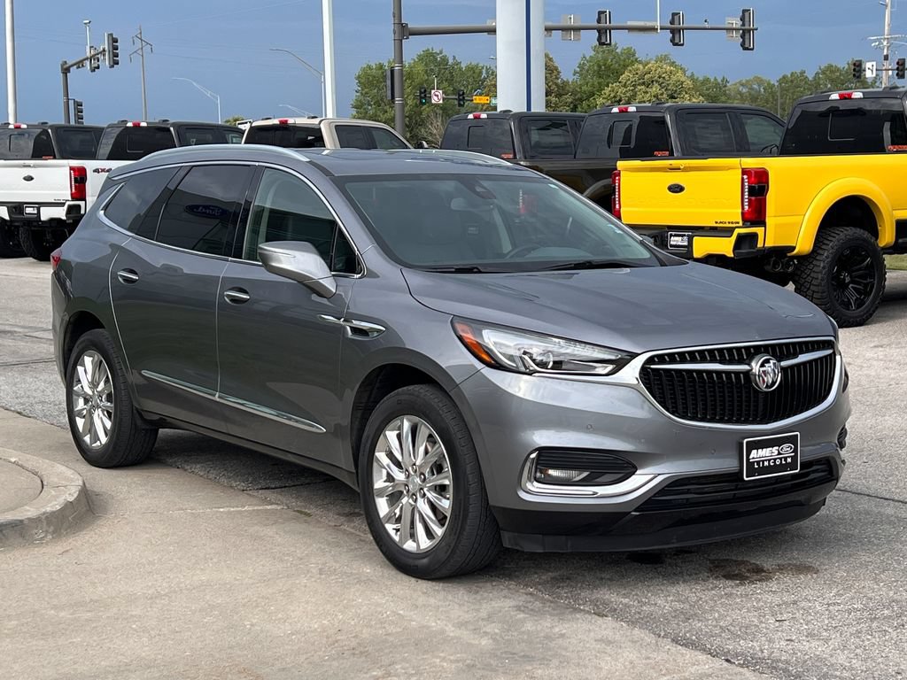 Used 2021 Buick Enclave Premium w/ Sun and Sites Package AWD/4WD image 7