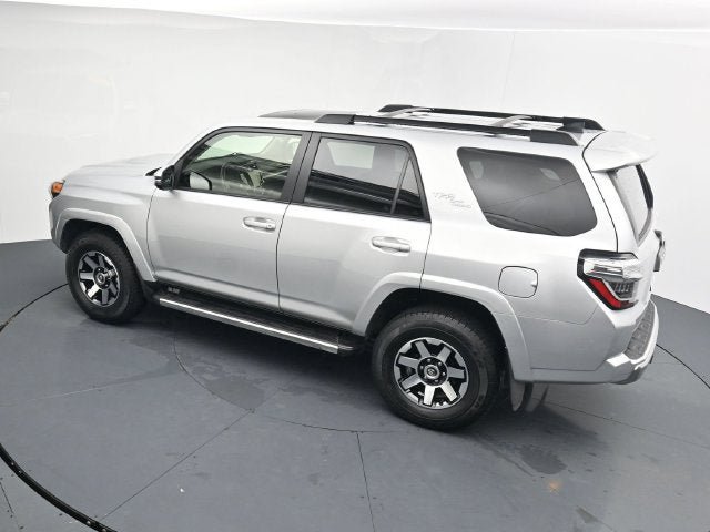 Used 2023 Toyota 4Runner TRD Off-Road Premium w/ Moonroof Package AWD/4WD image 29