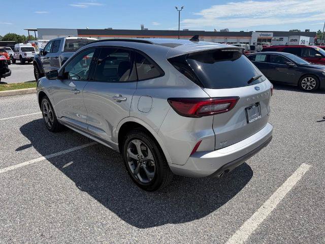 Certified 2024 Ford Escape ST-Line w/ Tech Pack #1 AWD/4WD image 6