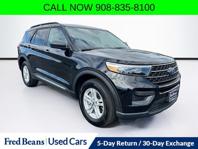Certified 2023 Ford Explorer XLT AWD/4WD image 1