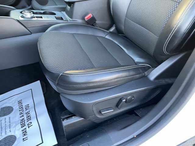 Certified 2024 Ford Escape SE image 24