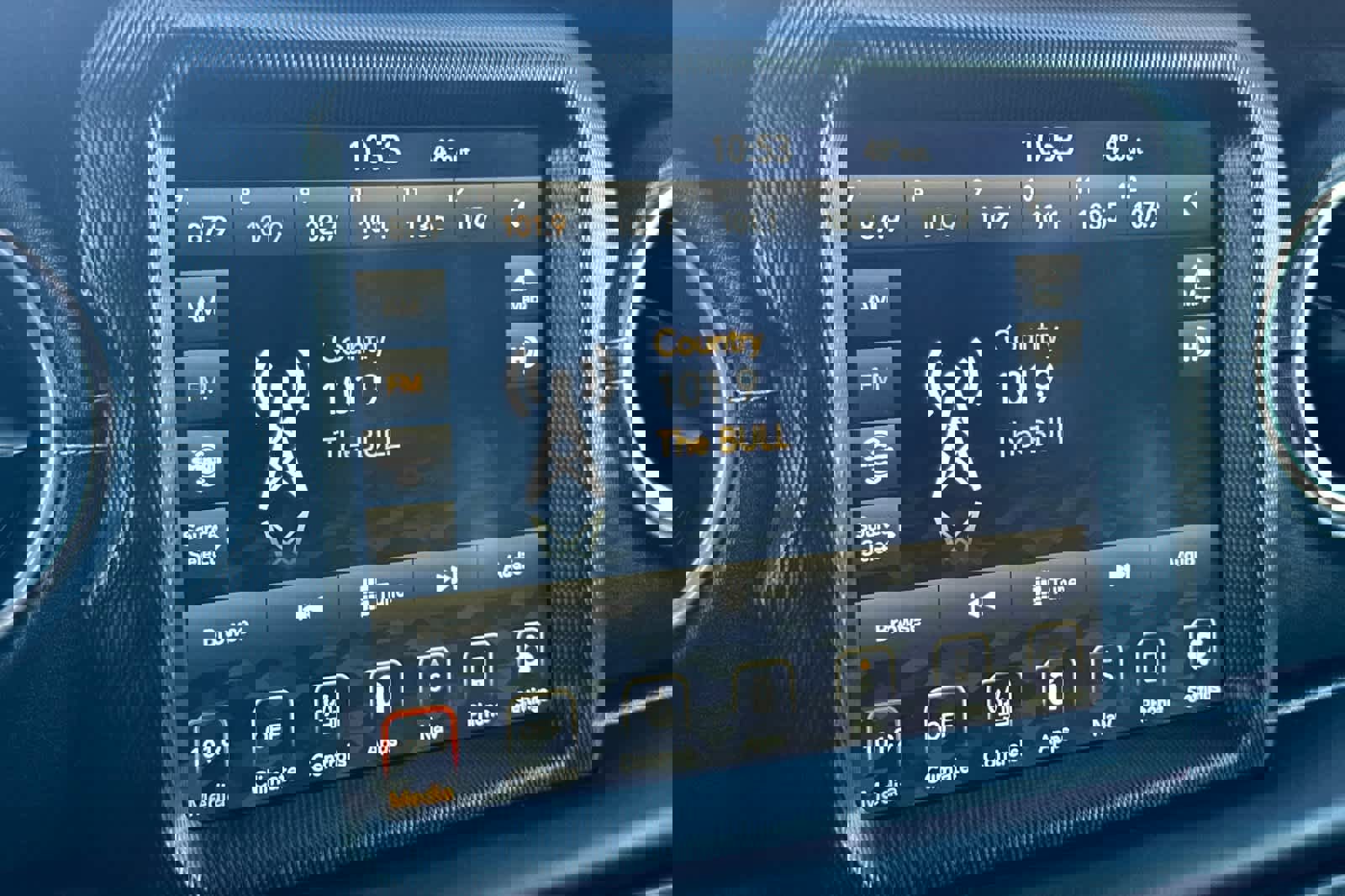 Used 2021 Jeep Wrangler Unlimited Sahara w/ Cold Weather Group image 18