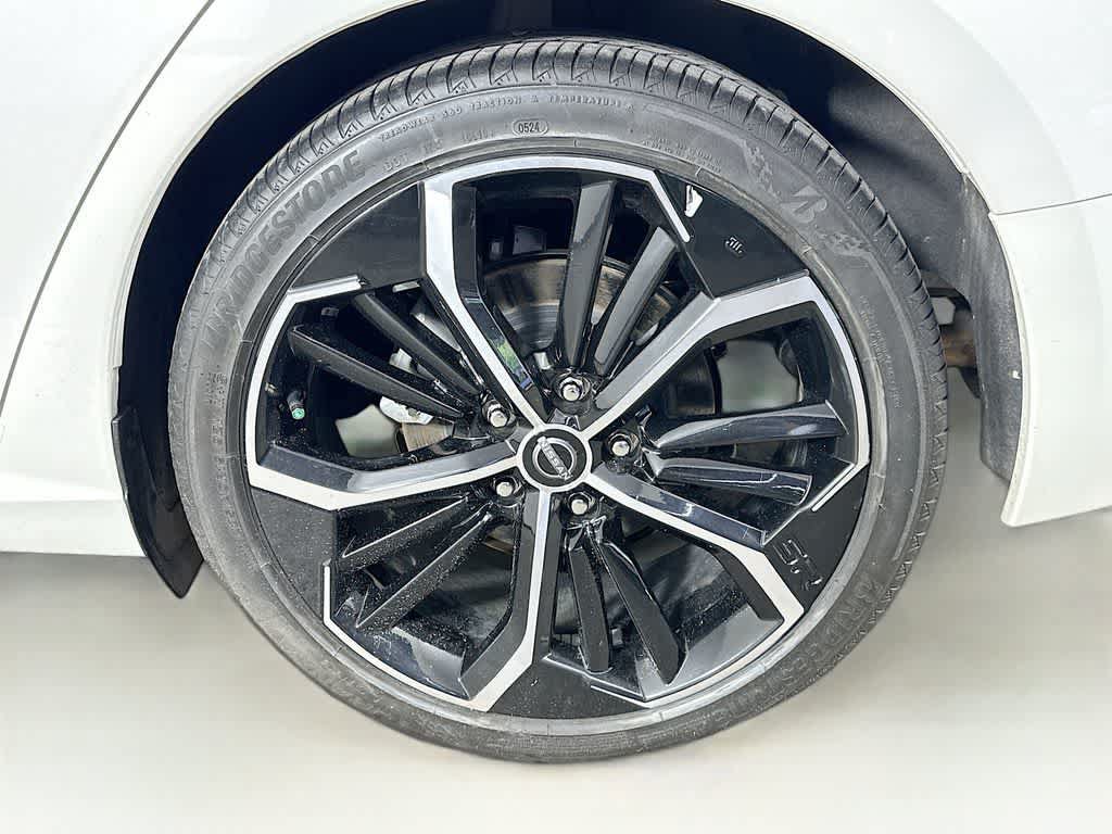 Used 2024 Nissan Altima 2.5 SR FWD image 8