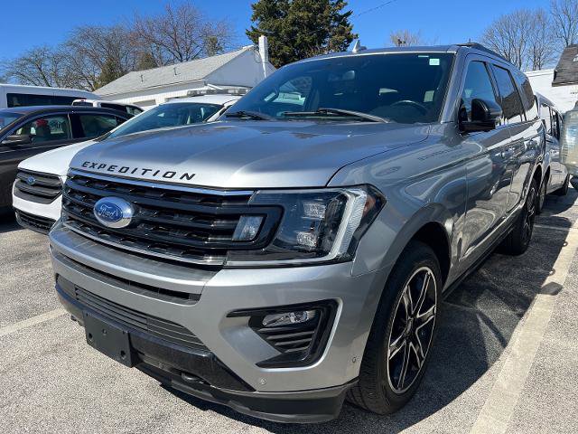 Certified 2020 Ford Expedition Limited w/ Equipment Group 303A image 6
