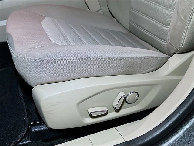 Certified 2019 Ford Fusion SE image 16