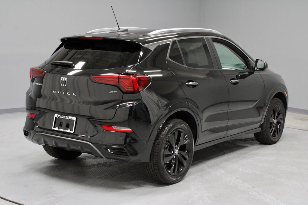 Used 2024 Buick Encore GX Sport Touring w/ Advanced Technology Package AWD/4WD image 11