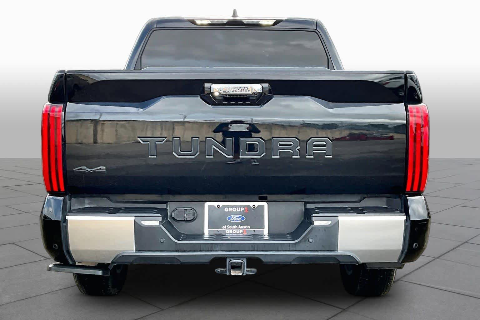 Used 2024 Toyota Tundra Limited w/ Power Package AWD/4WD image 5