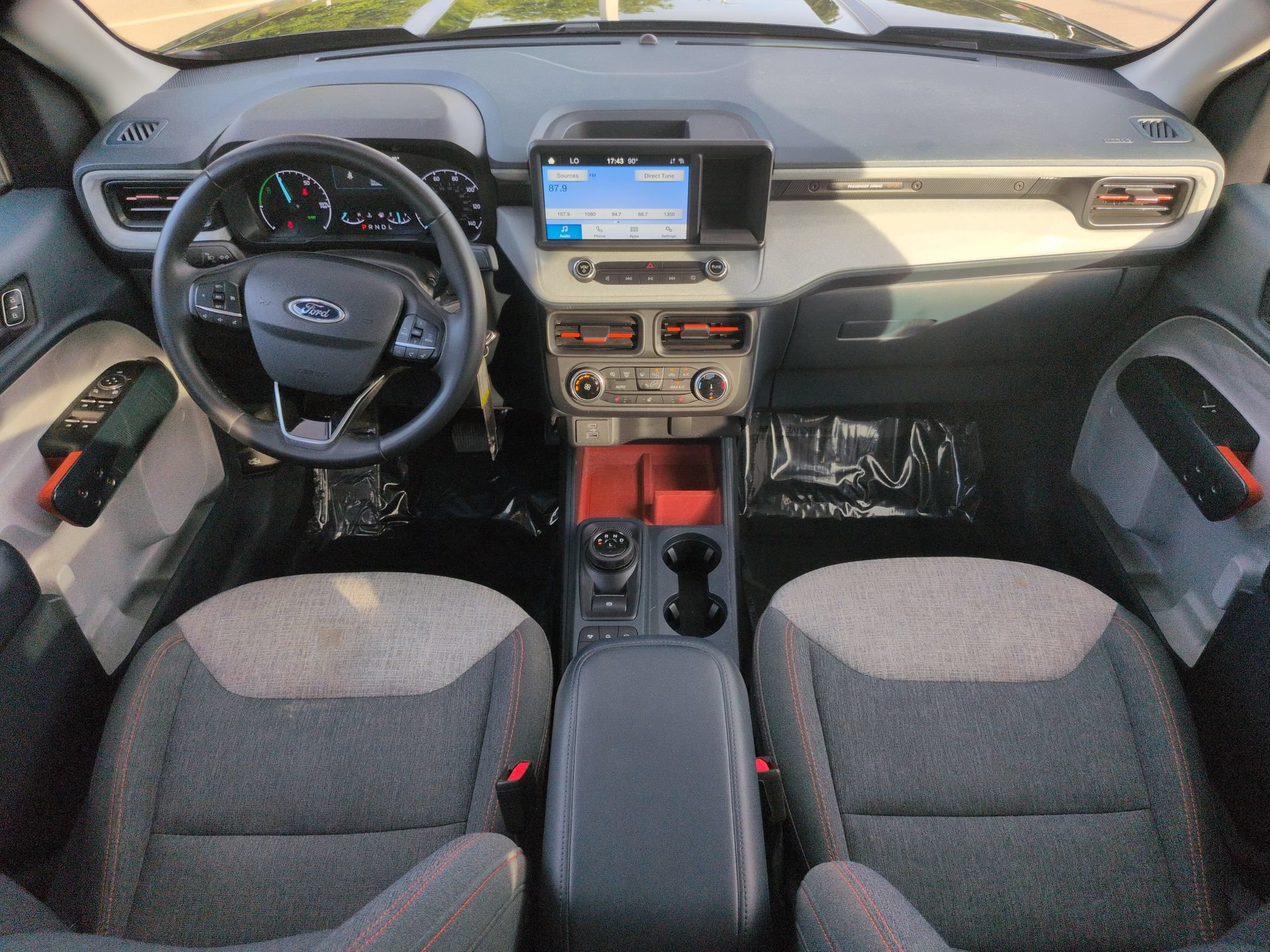 Certified 2024 Ford Maverick XLT w/ XLT Luxury Package FWD image 30