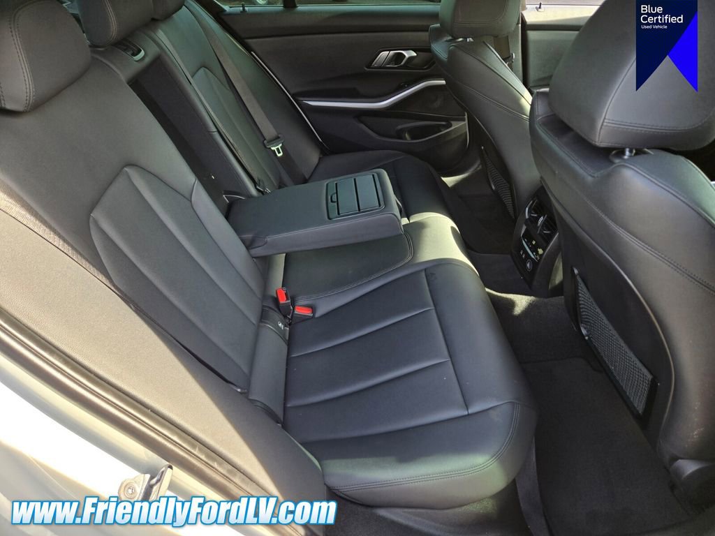 Used 2020 BMW 330i Sedan w/ M Sport Package RWD image 14