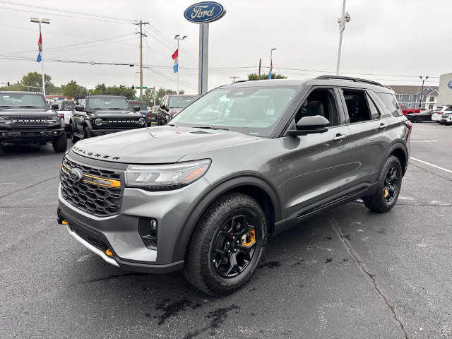 Certified 2026 Ford Explorer Tremor w/ Tremor Ultimate Package AWD/4WD image 3