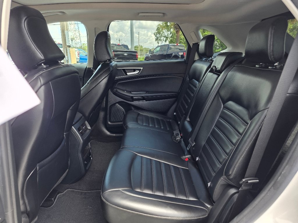 Certified 2024 Ford Edge SEL w/ Convenience Package AWD/4WD image 17