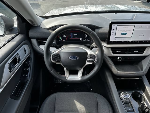 Certified 2025 Ford Explorer Active AWD/4WD image 14