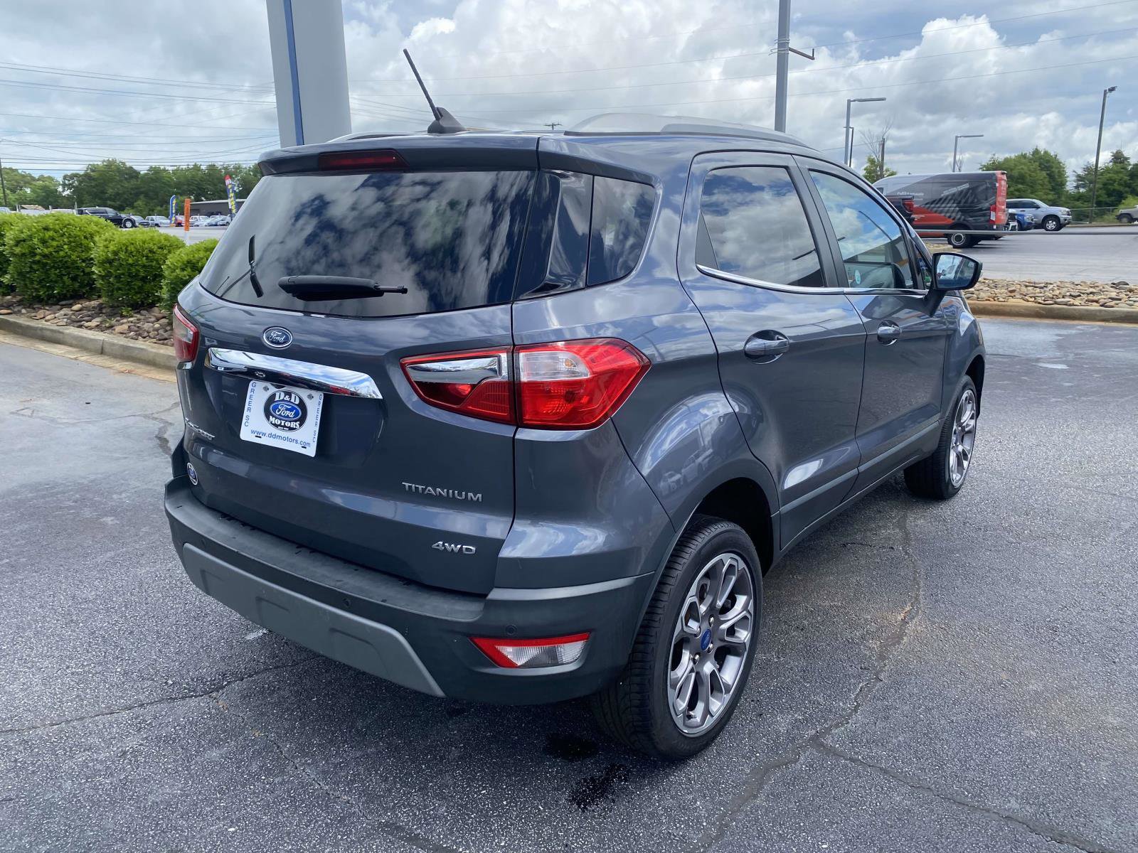 Certified 2021 Ford EcoSport Titanium AWD/4WD image 7
