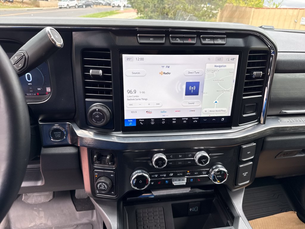 Certified 2024 Ford F250 Lariat w/ Lariat Ultimate Package AWD/4WD image 17