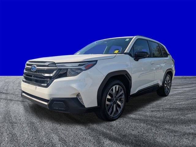 Used 2025 Subaru Forester Touring w/ Popular Package - Touring AWD/4WD image 8