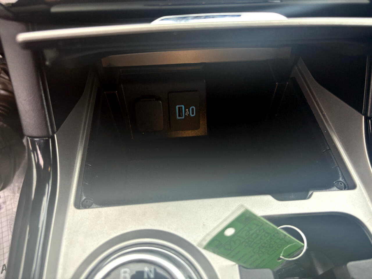 Certified 2023 Ford Explorer ST-Line w/ Class IV Trailer Tow Package image 29