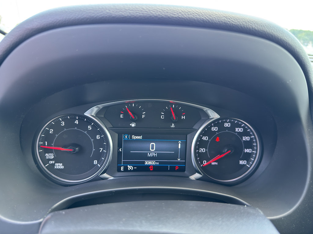 Used 2024 GMC Terrain SLE w/ Driver Convenience Package FWD image 15