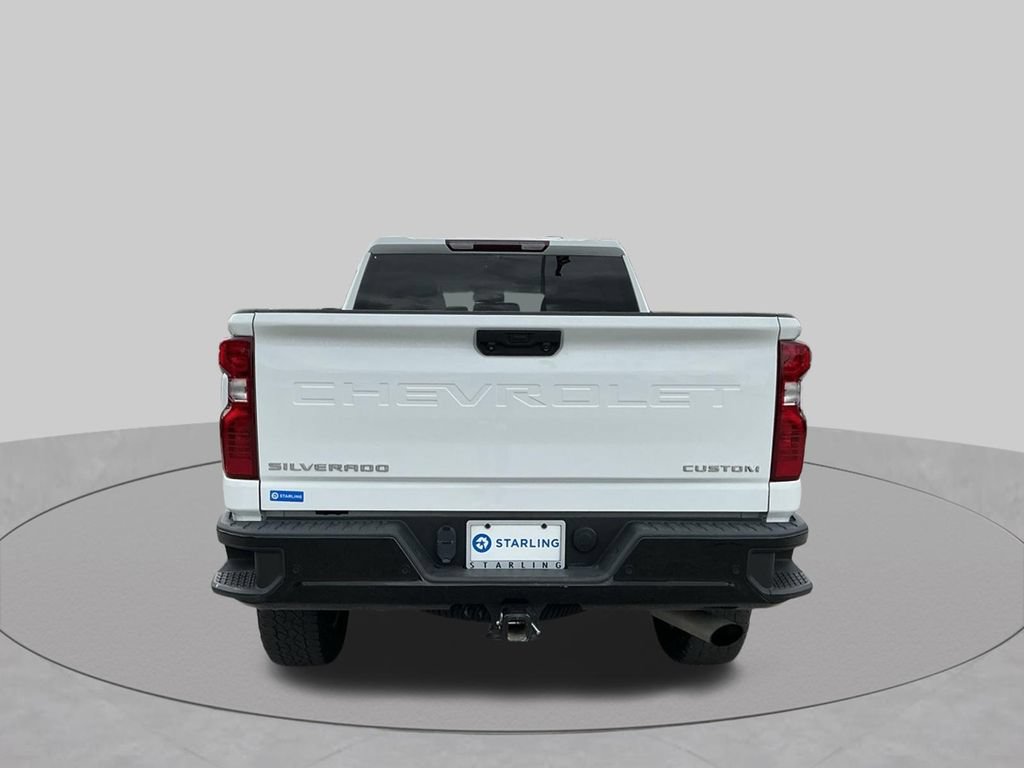 Used 2024 Chevrolet Silverado 2500 Custom w/ Custom Convenience Package AWD/4WD image 8