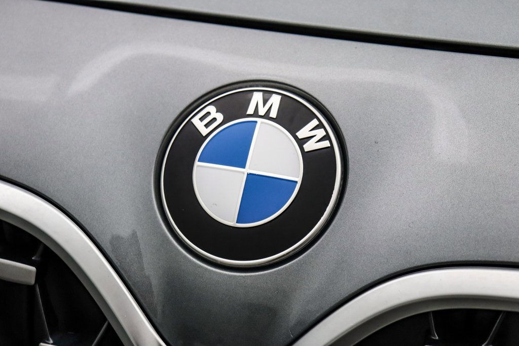 Used 2025 BMW 430i Convertible w/ Premium Package image 12