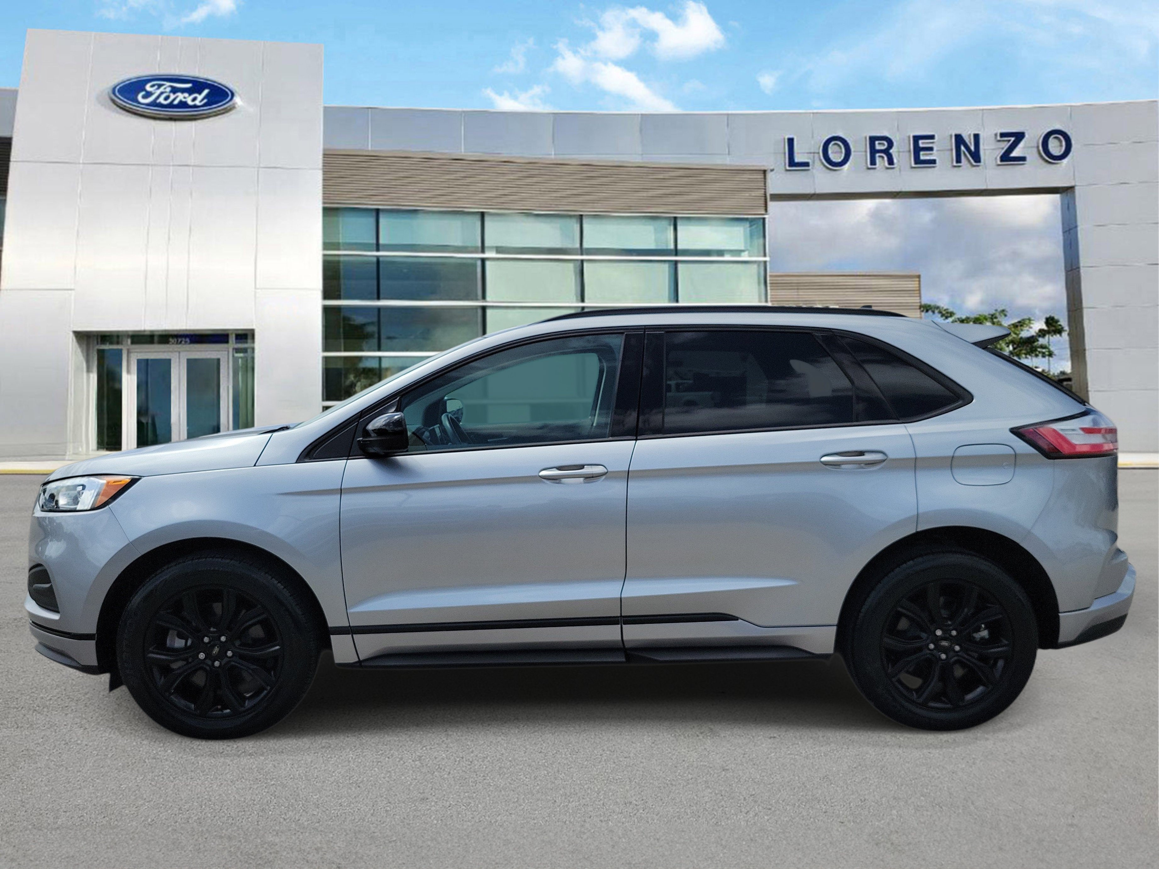 Certified 2022 Ford Edge SE w/ Black Appearance Package AWD/4WD image 8