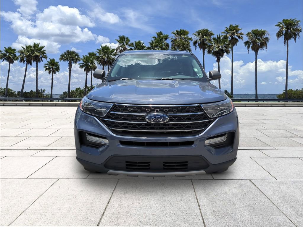 Certified 2021 Ford Explorer XLT w/ Equipment Group 202A RWD image 2