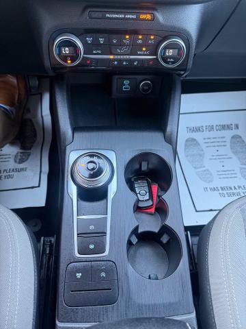 Certified 2021 Ford Escape SE w/ SE Sport Appearance Package AWD/4WD image 30