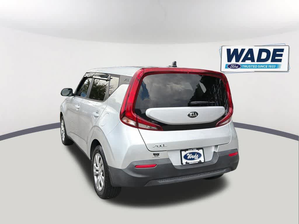 Used 2021 Kia Soul LX FWD image 7