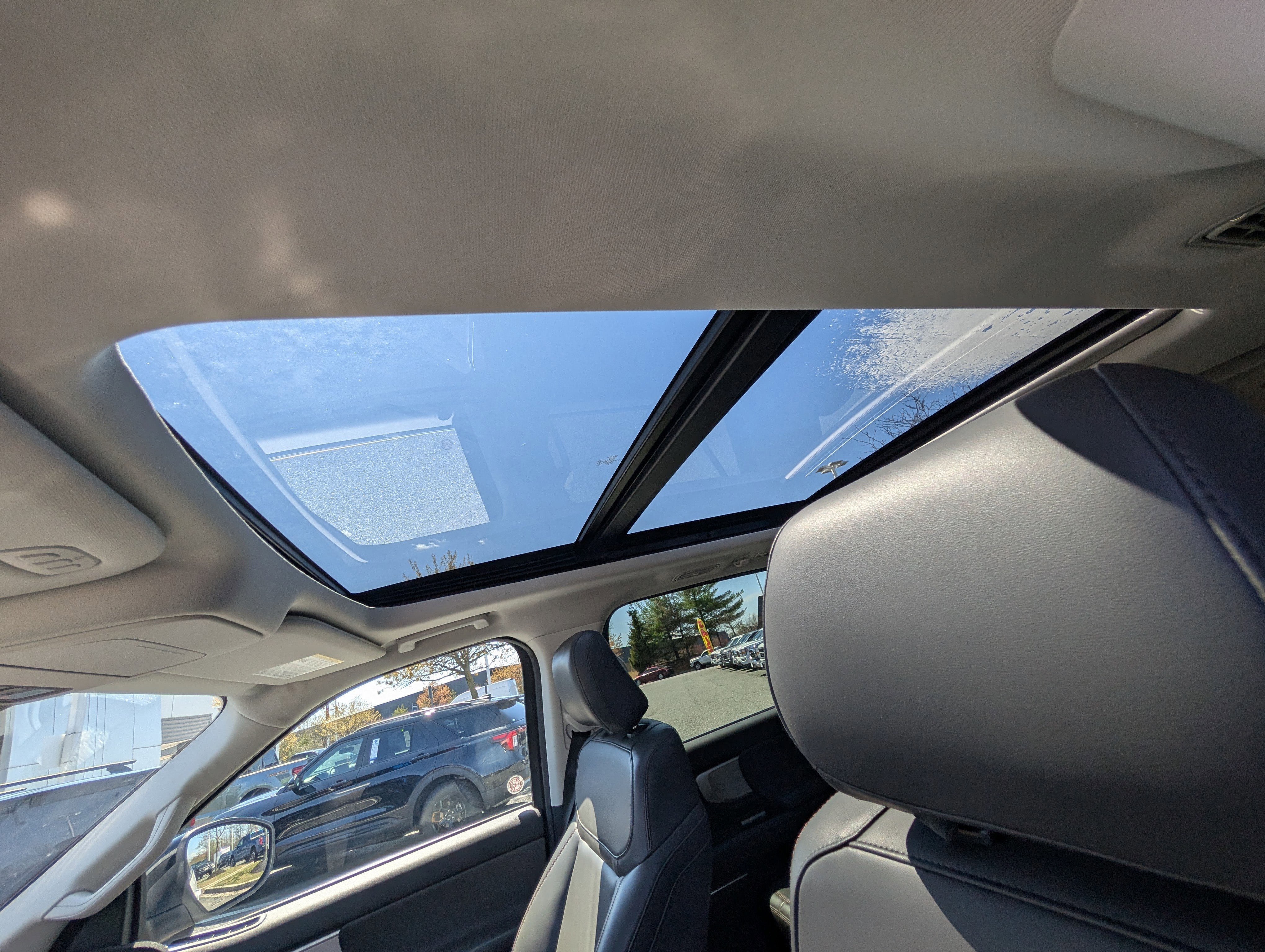 Certified 2025 Ford Expedition Active image 20