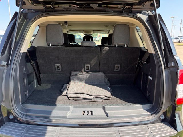 Certified 2024 Ford Expedition XLT RWD image 10