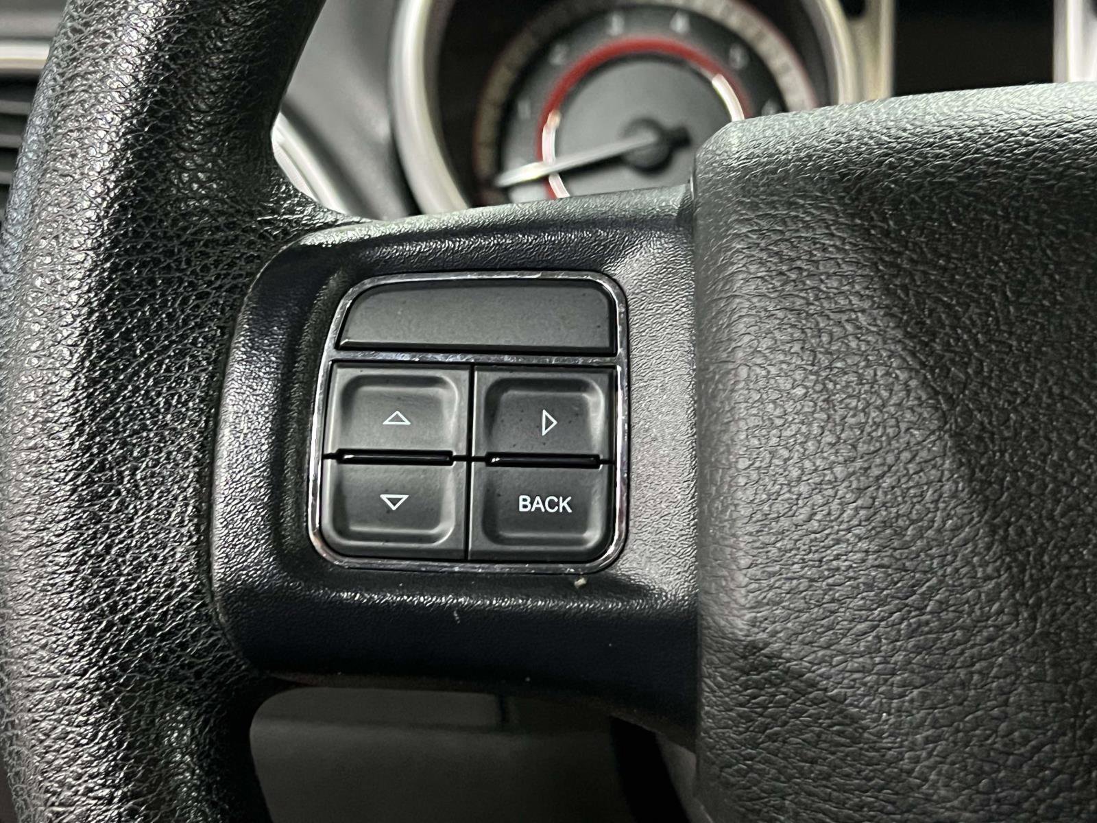 Used 2017 Dodge Journey SE image 20