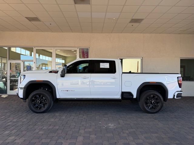 Used 2025 GMC Sierra 2500 AT4 w/ AT4 Premium Plus Package AWD/4WD image 2