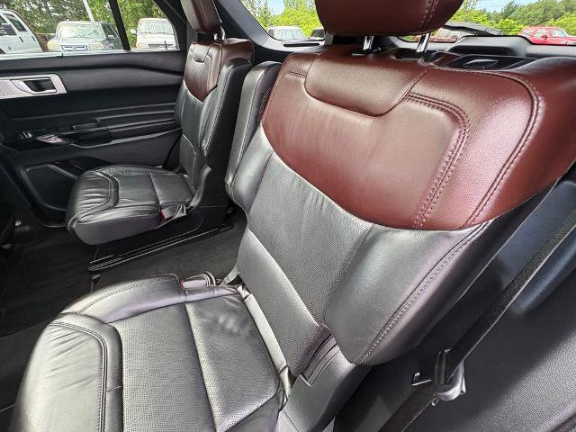 Certified 2023 Ford Explorer Platinum w/ Technology Package AWD/4WD image 25