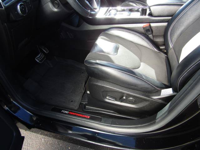 Certified 2019 Ford Edge ST w/ Convenience Package AWD/4WD image 17
