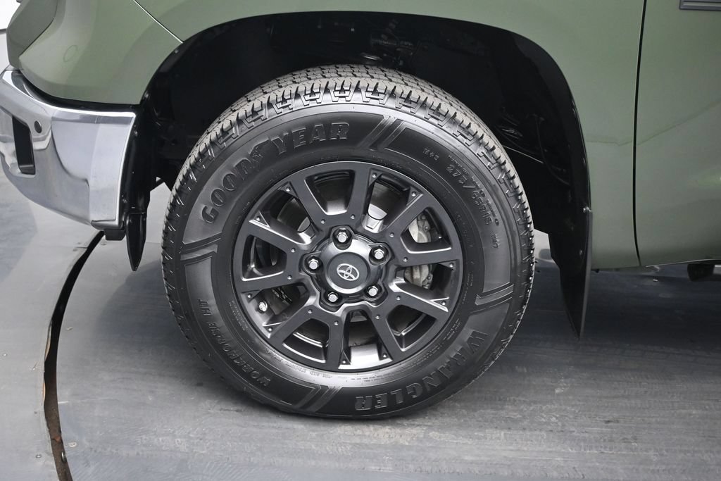 Used 2021 Toyota Tundra SR5 w/ Trail Edition AWD/4WD image 24