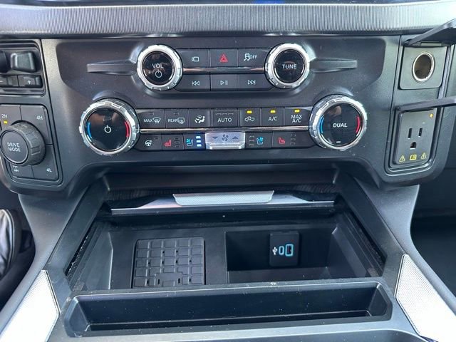 Certified 2025 Ford F250 Platinum w/ FX4 Off-Road Package AWD/4WD image 23