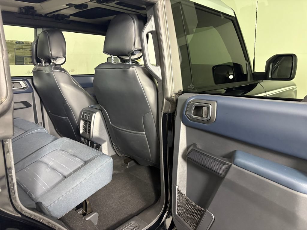 Certified 2025 Ford Bronco Heritage Edition AWD/4WD image 31