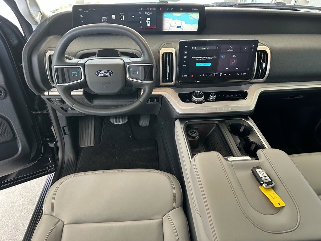 Certified 2025 Ford Expedition Max Active image 32