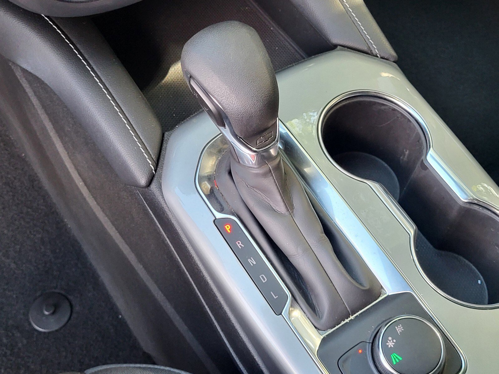 Used 2025 Chevrolet Blazer LT image 25