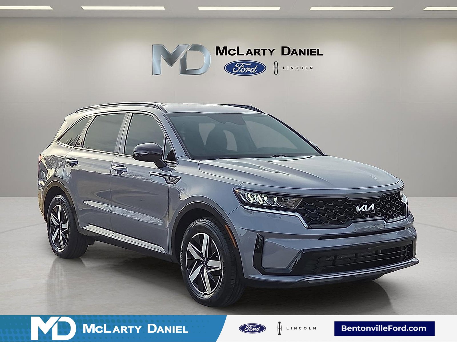 Used 2023 Kia Sorento S