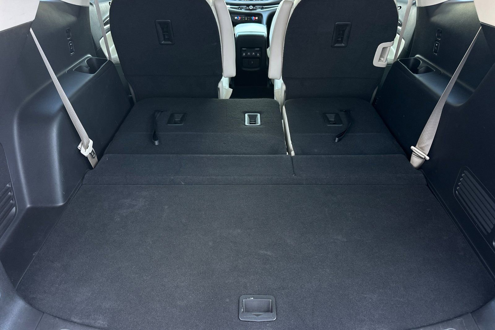 Used 2023 Buick Enclave Essence w/ Experience Buick Package image 15