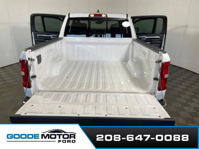 Used 2025 RAM 1500 Laramie AWD/4WD image 22