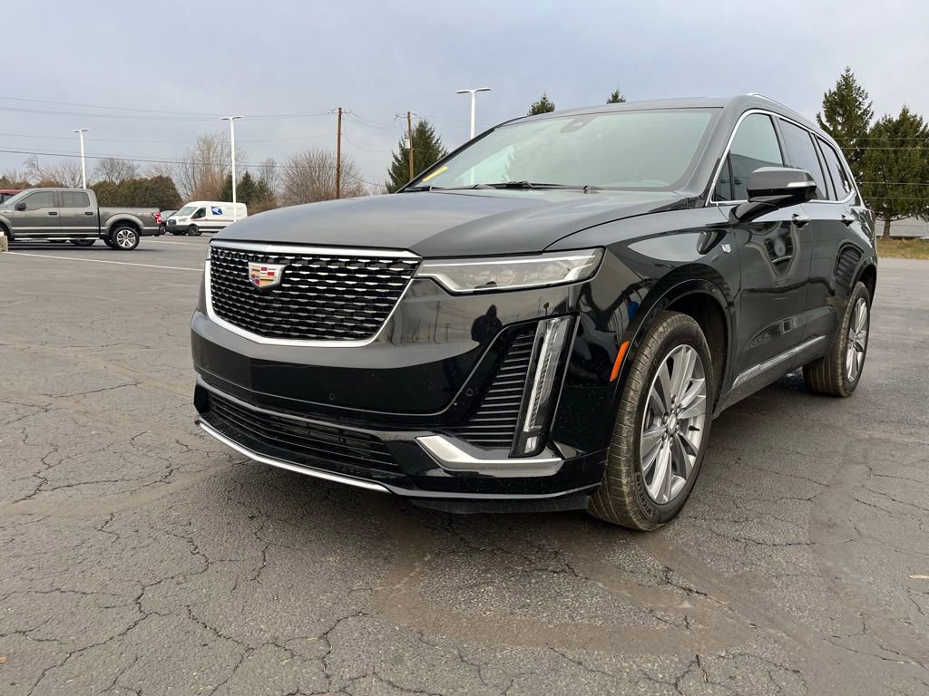 Used 2024 Cadillac XT6 Premium Luxury w/ LPO, Floor Liner Package image 8