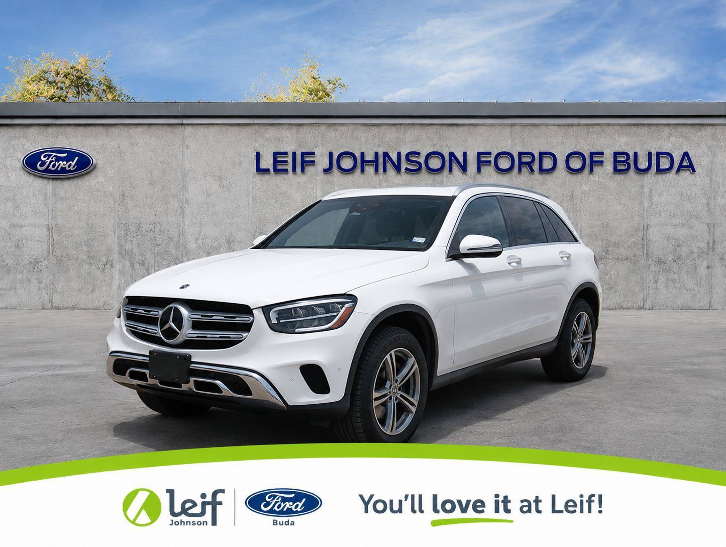 Used 2021 Mercedes-Benz GLC 300 4MATIC image 4