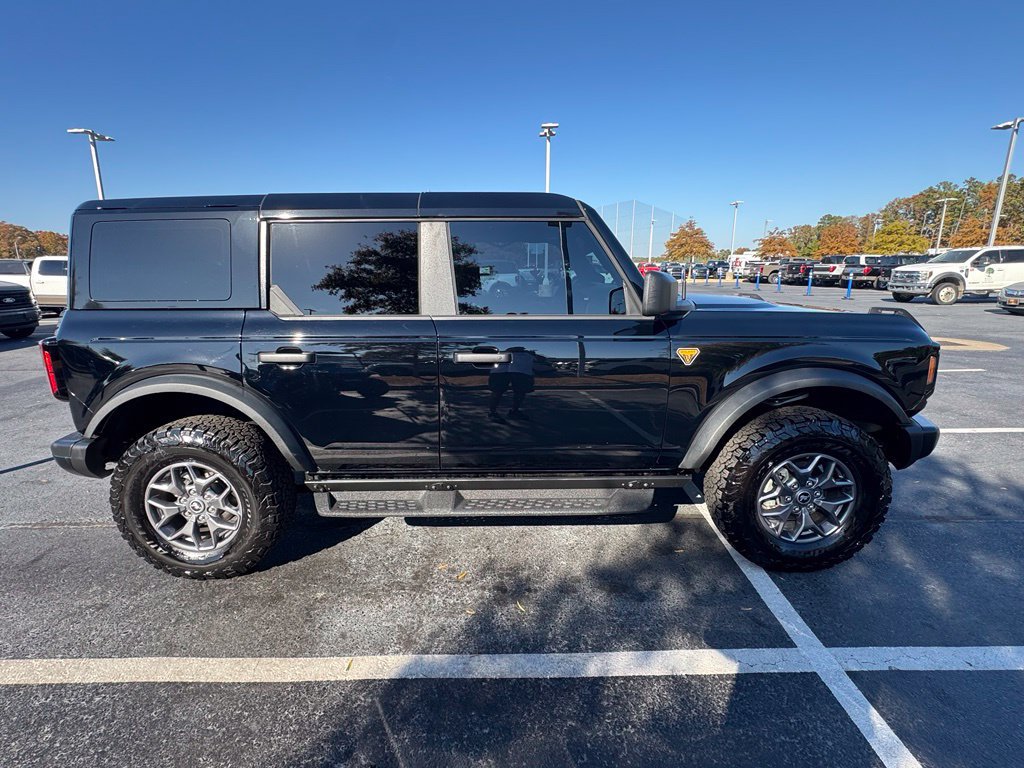 Certified 2025 Ford Bronco Badlands AWD/4WD image 8