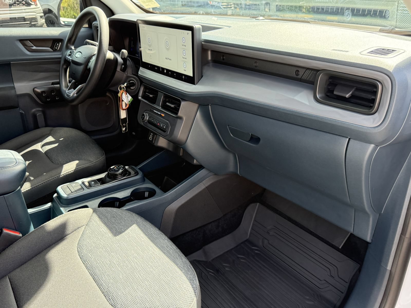 Certified 2025 Ford Maverick XL FWD image 15