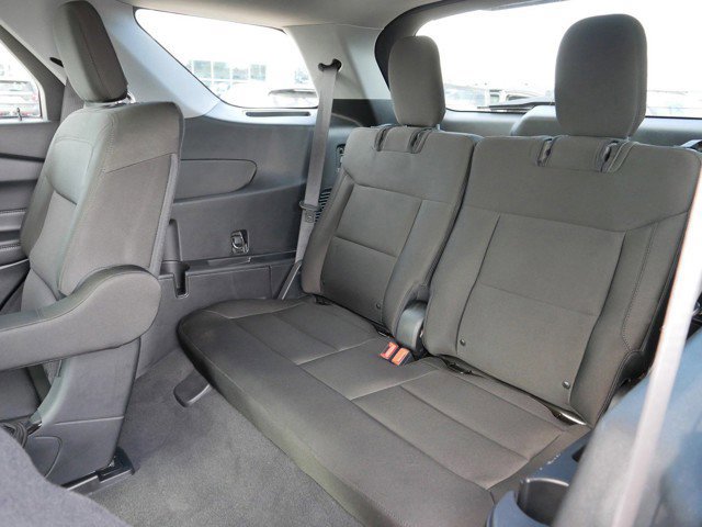 Certified 2022 Ford Explorer XLT w/ Class IV Trailer Tow Package image 18